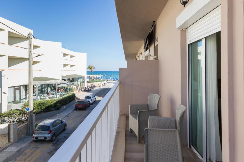 Theo Apartments Resmo Dış mekan fotoğraf