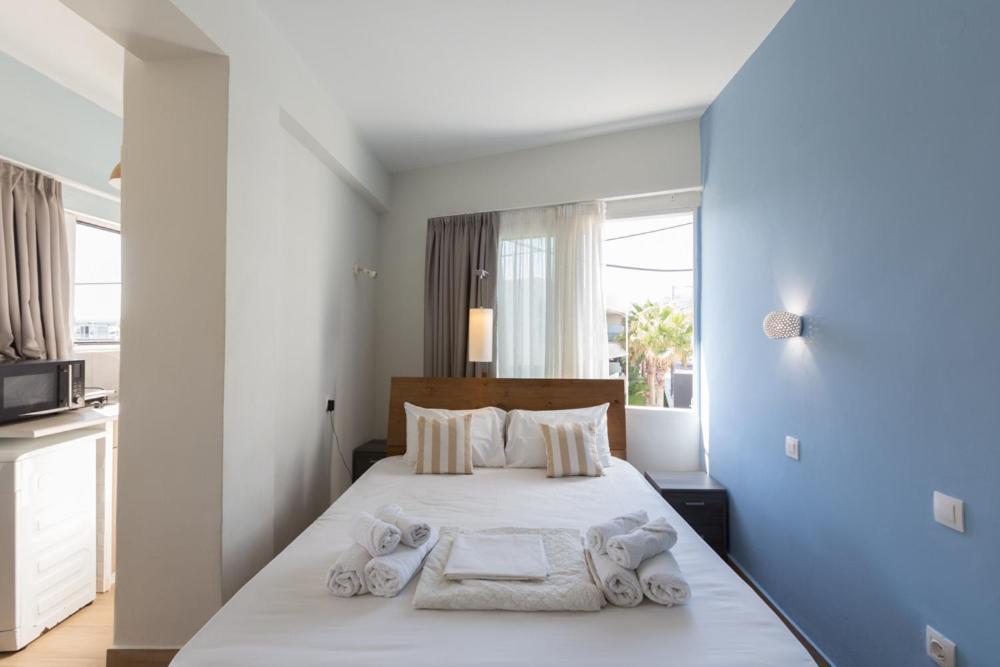 Theo Apartments Resmo Dış mekan fotoğraf