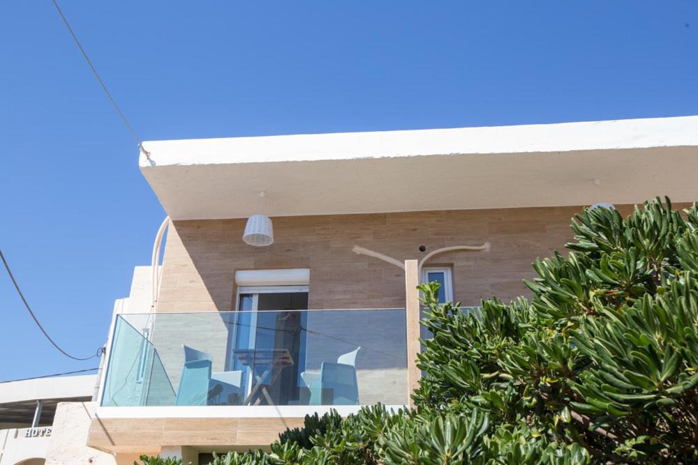 Theo Apartments Resmo Dış mekan fotoğraf
